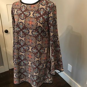 Retro tunic w back keyhole cutout